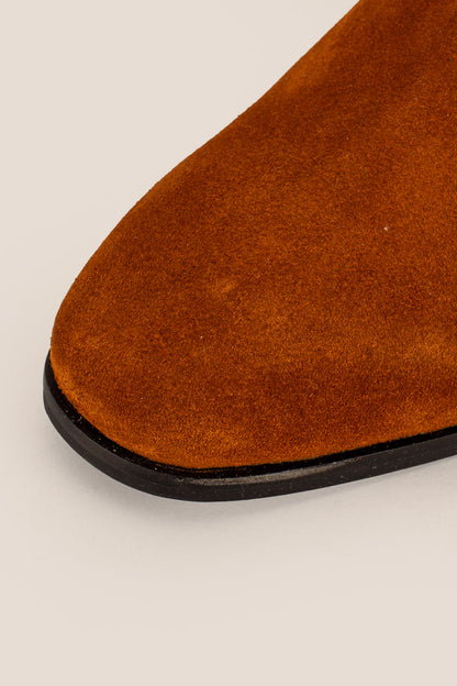 Wengen Rust Suede Chelsea Boots
